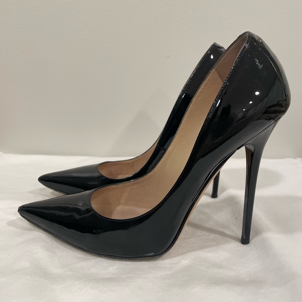 Jimmy Choo Anouk Patent Leather Pumps - Black